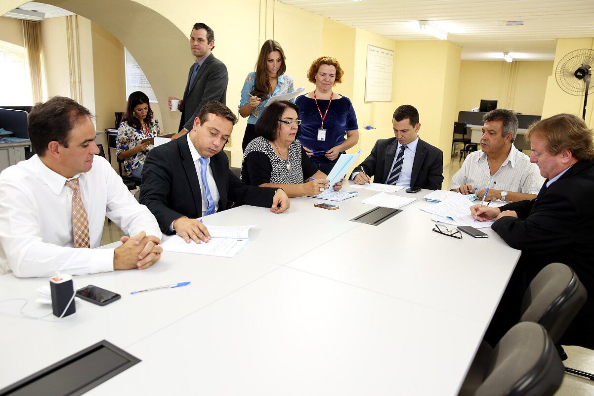 comissao de leg
