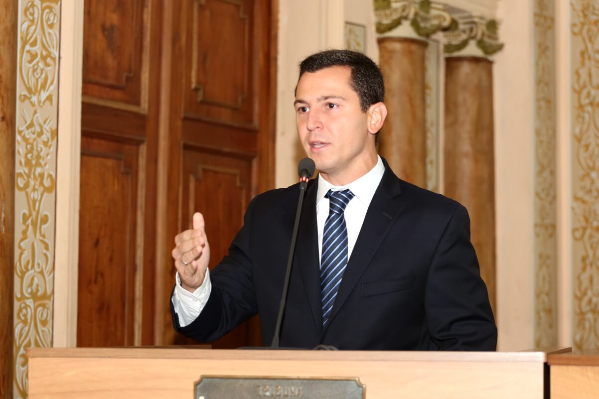 foto congrelamento salarios